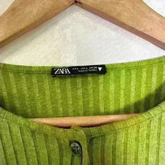 ZARA Dress round neck long sleeves. False front buttons, Mid-green Size L. - Picture 10 of 13
